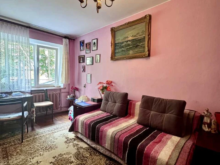 Apartment. Vinnytsia, Vasyl Pyrika Street