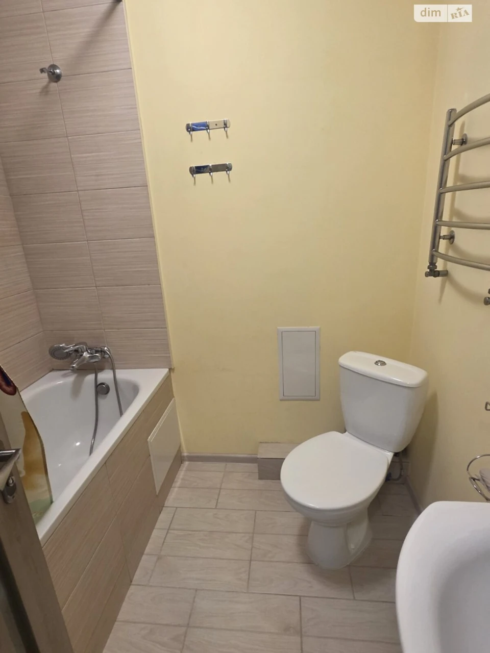 Long-Term Rental Apartment Near the Property