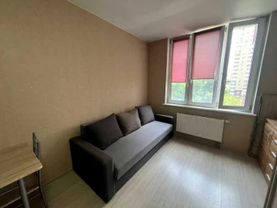 Apartment. Yasynuvat Street, Demeevka.