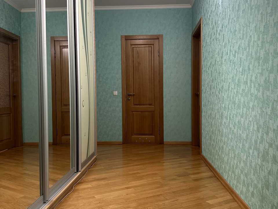 Квартира. Київ, Степана Рудницького вул.