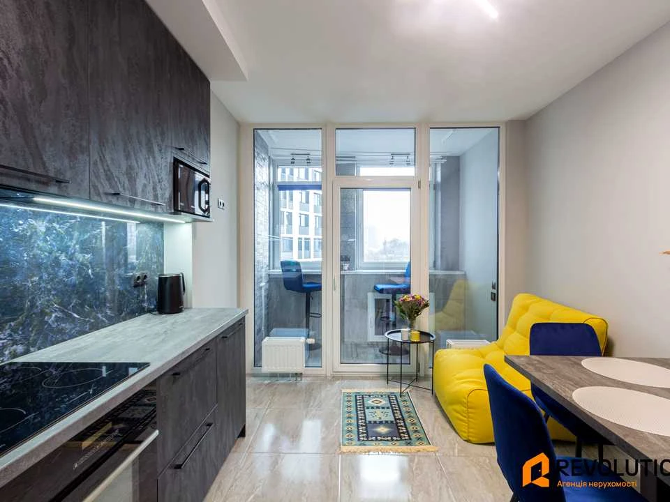 Apartment. Brestsky Prospect, Kyiv
