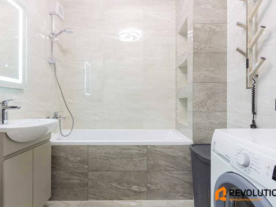 Apartment. Brestsky Prospect, Kyiv