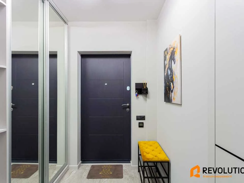 Apartment. Brestsky Prospect, Kyiv