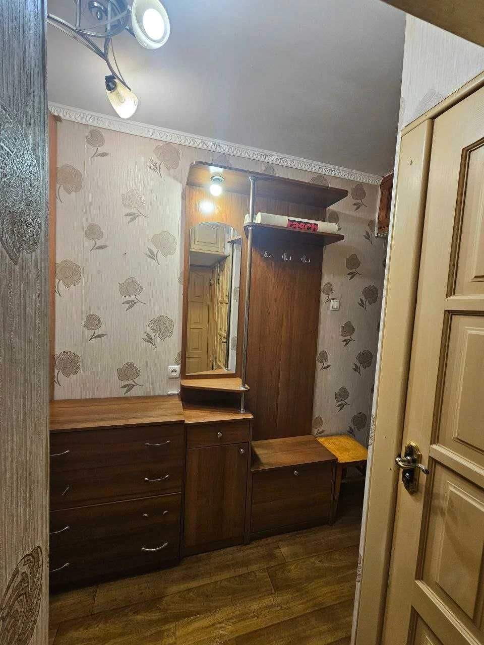 For Sale by Owner - 3-room apartment on Tairova