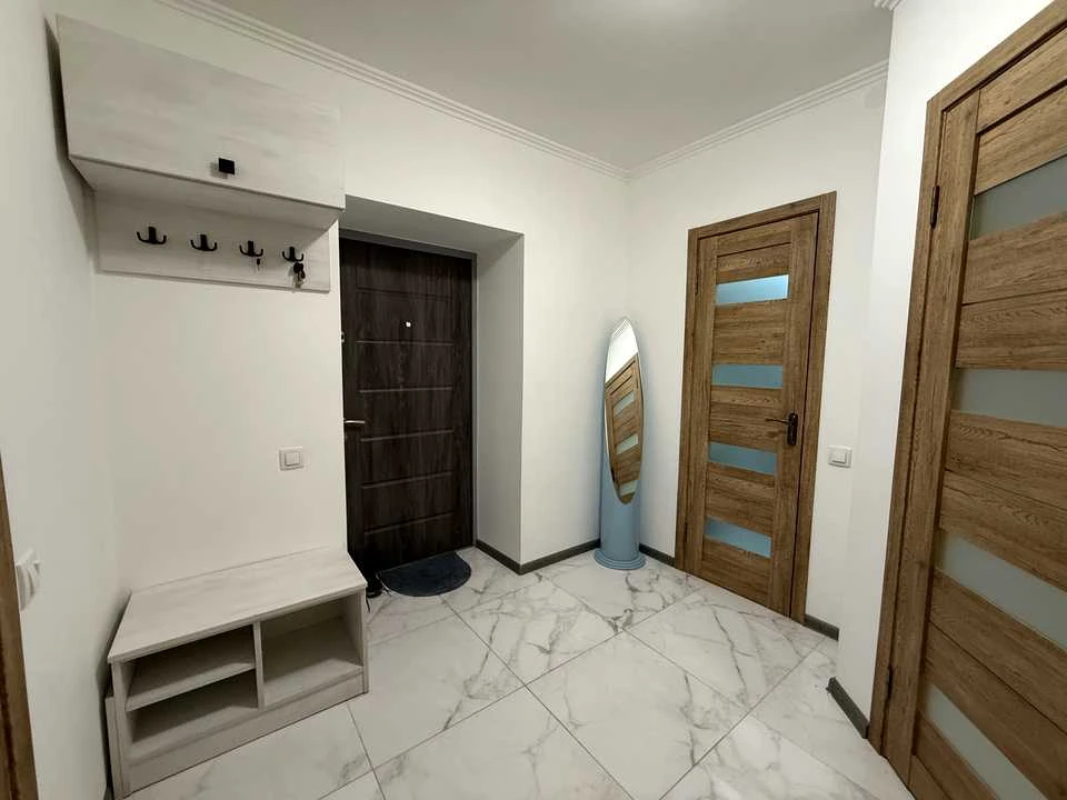 Apartment. Ivano-Frankivsk, Vysochana st.
