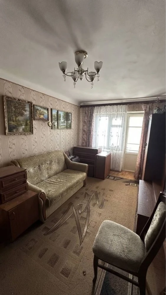 Sale of a 1-bedroom apartment in the center of Chernihiv — Avenue