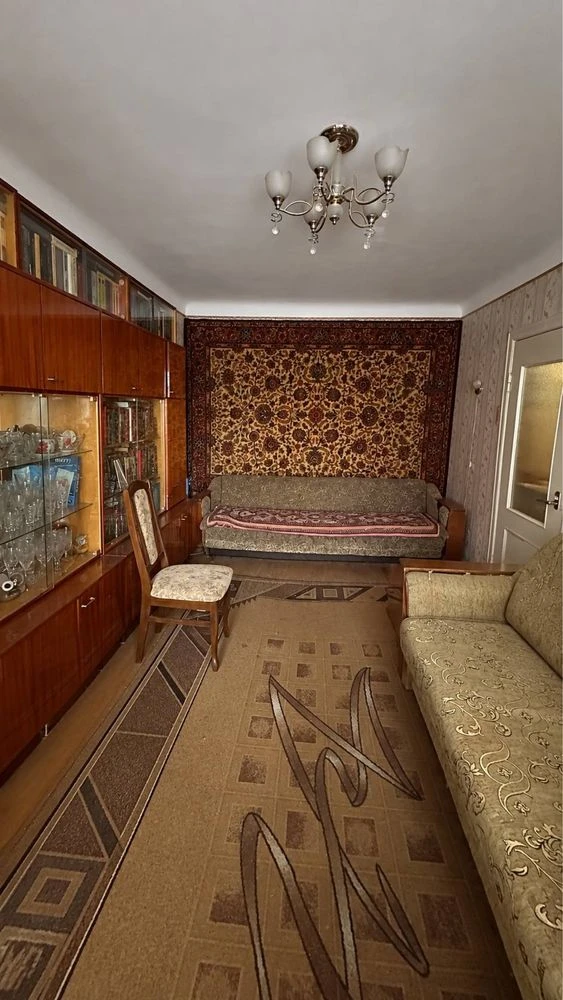Sale of a 1-bedroom apartment in the center of Chernihiv — Avenue