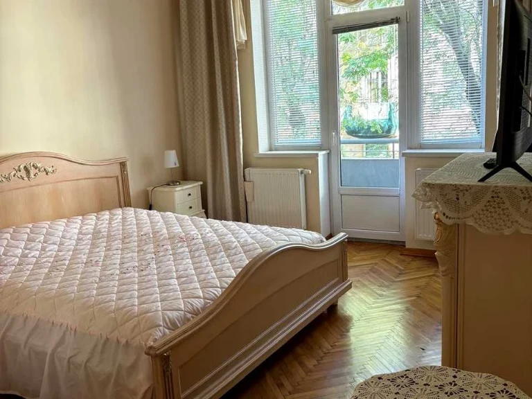 Apartment. Marka Vovchyk Street, Lviv