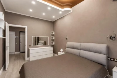 Stylish 1-bedroom apartment 42 sq m on the 4th floor in the "French Quarter" residential complex.