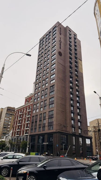 Sale of a 3-bedroom apartment in New York Concept House residential complex, Kyiv