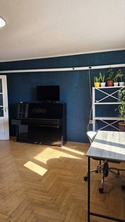 For Rent Long Term 3-Room Apartment, Kyiv, Solomyskyi, Petra Ra