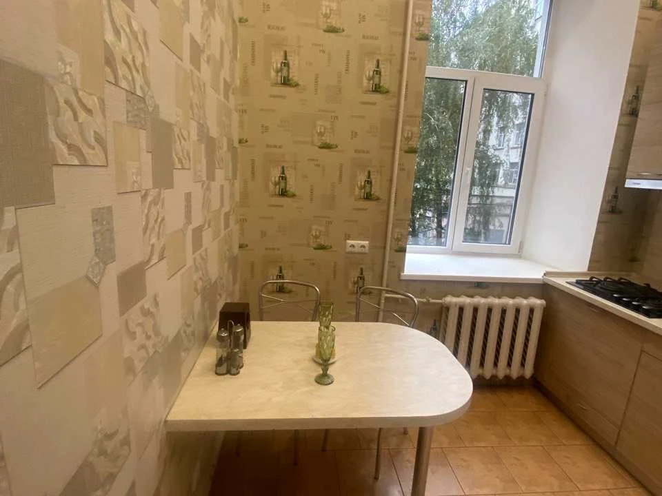 Apartment. Basin Street, Kyiv