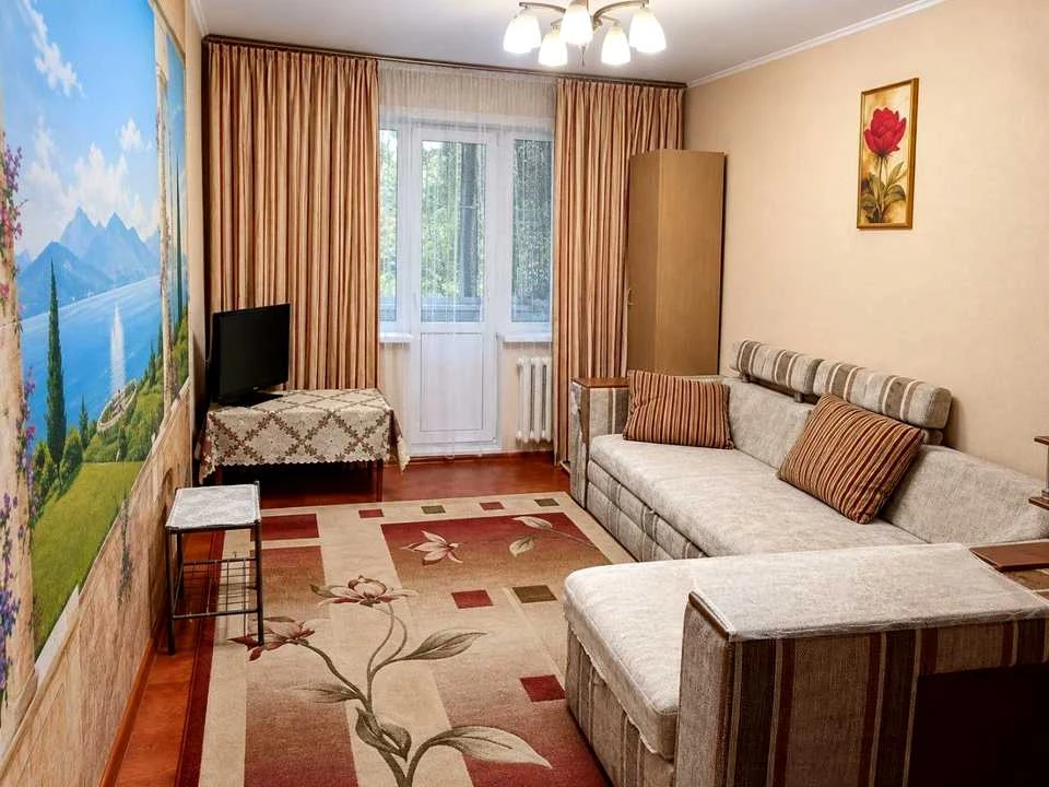 Apartment. Street Mriy, Kyiv