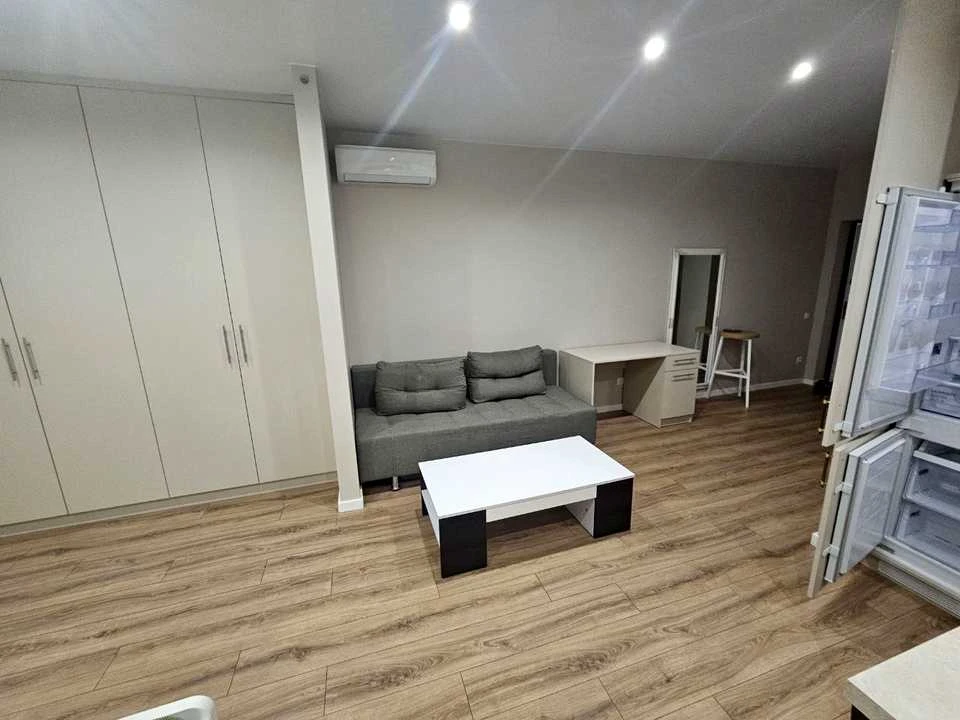 Apartment. Michael Boychuk Street, Kyiv