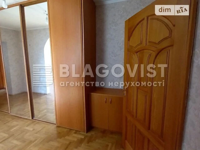 Sale of 3-room apartment 96 sq. m on Knyazhyi Zaton 11 street • ID 346
