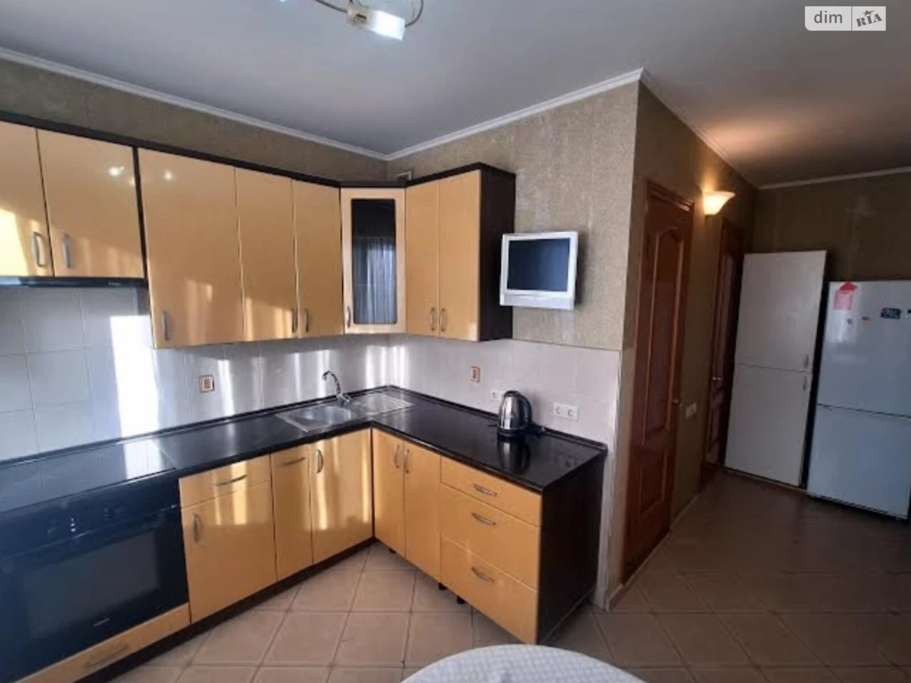 Long-Term Rental - Kharkiv Massiv Apartment