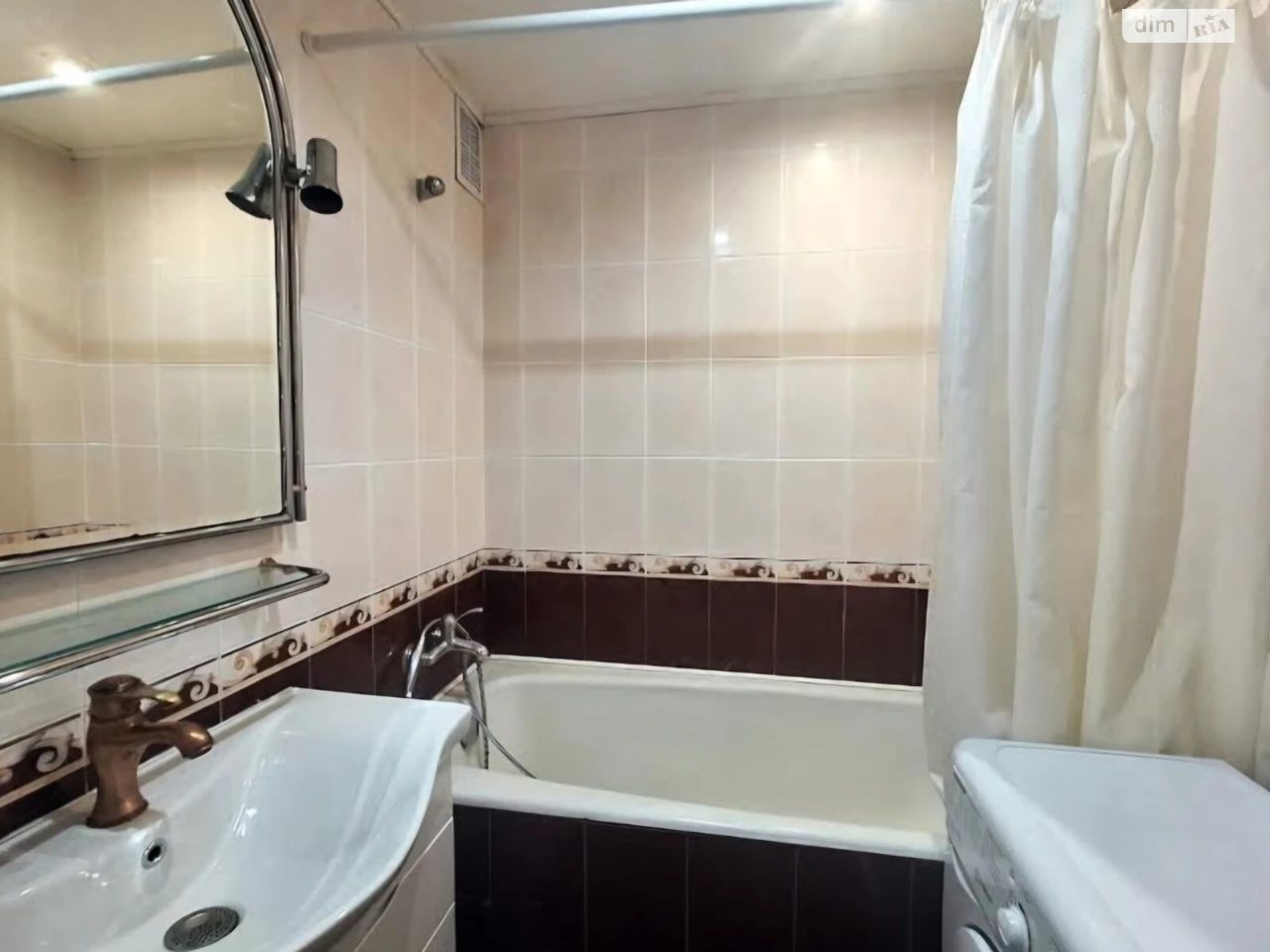 Long-Term Rental - Kharkiv Massiv Apartment