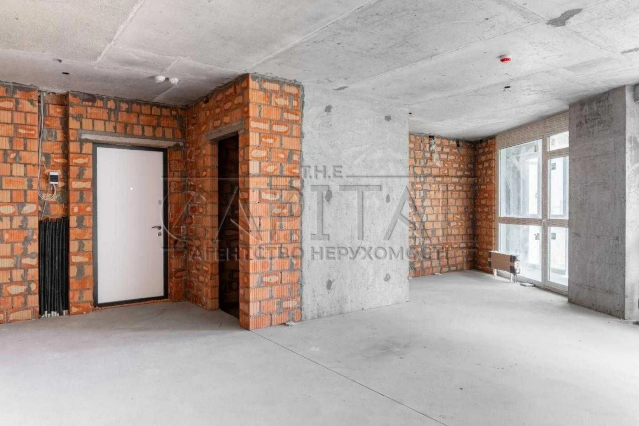 ПРОДАЖ / Квартира, 3 кімнати, ЖК "Зарічний"