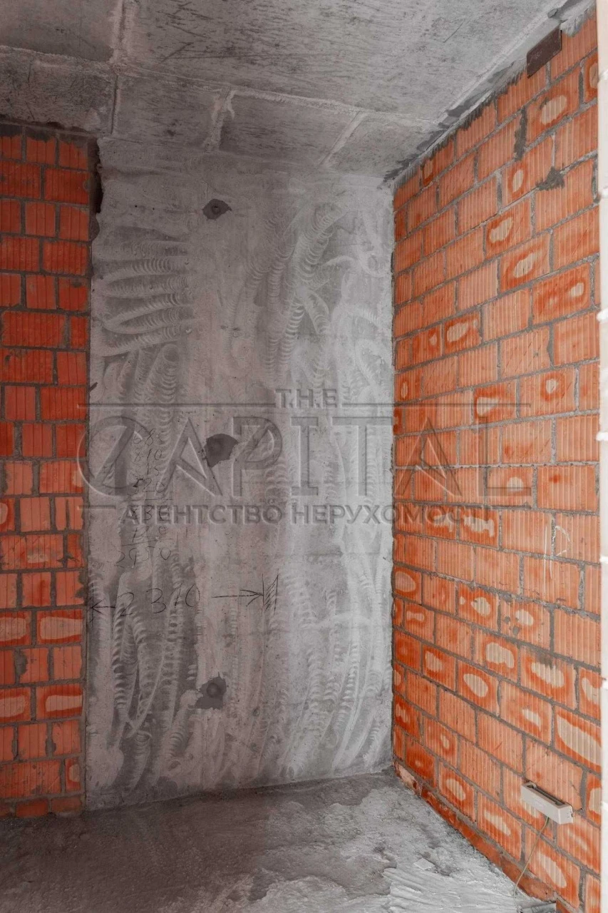 ПРОДАЖ / Квартира, 3 кімнати, ЖК "Зарічний"