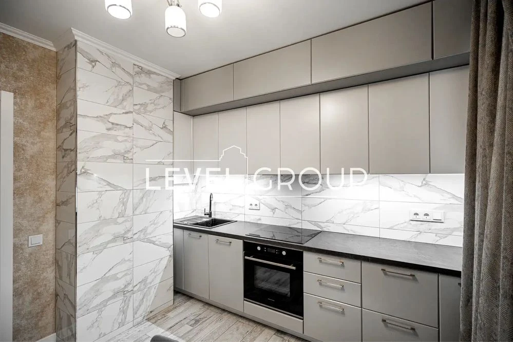 2-кімнатна квартира 66,3 м² з ремонтом | ЖК «Патріотика» | Осокорки