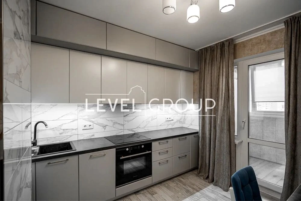 2-кімнатна квартира 66,3 м² з ремонтом | ЖК «Патріотика» | Осокорки