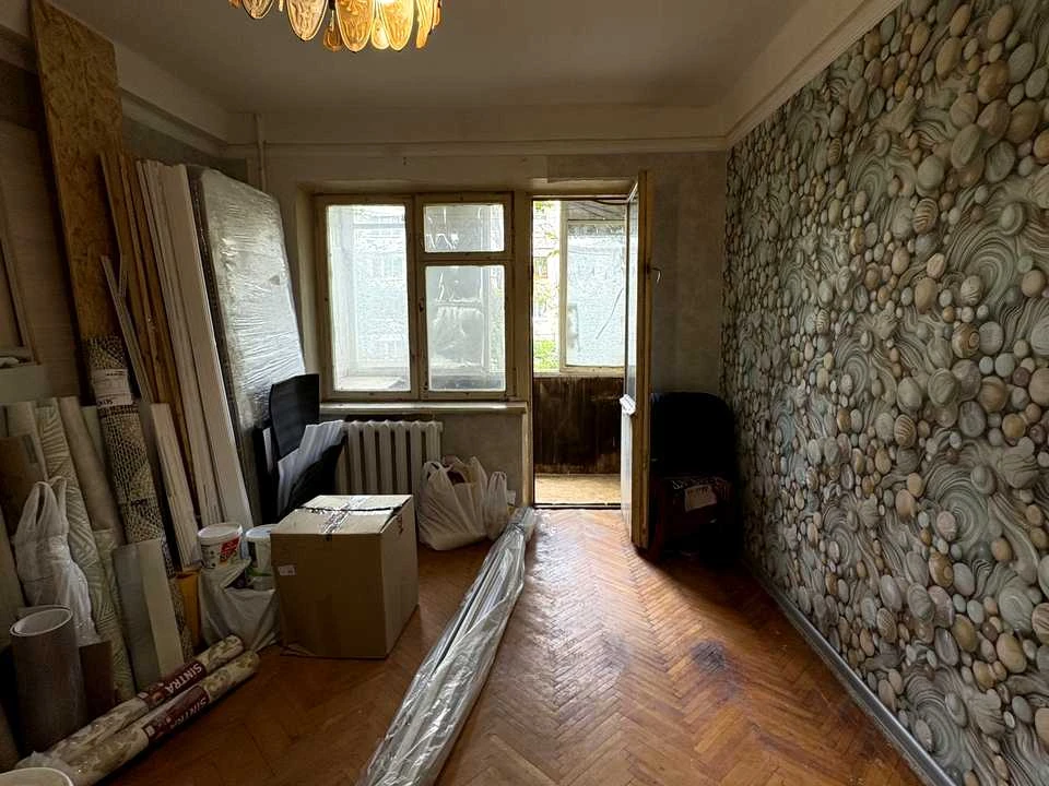 Квартира. Київ, Героїв Космосу вул.