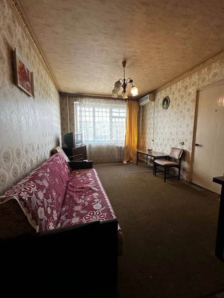 For Sale: 3 rooms, Victory — 1