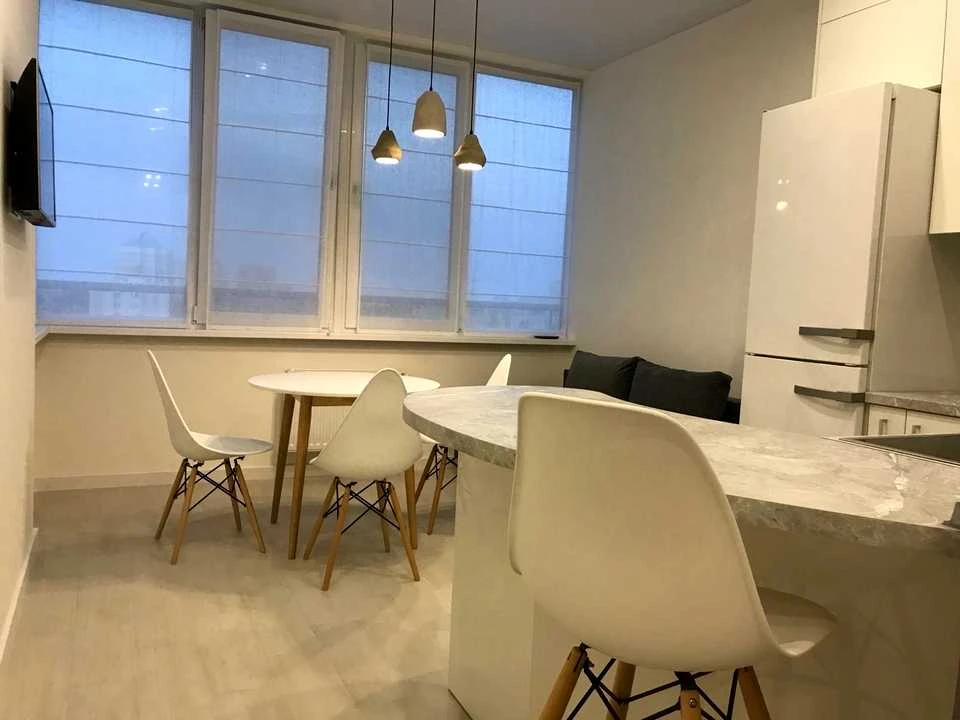 Apartment. Odessa, Sredny Fontannaya st.