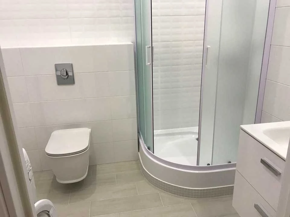 Apartment. Odessa, Sredny Fontannaya st.