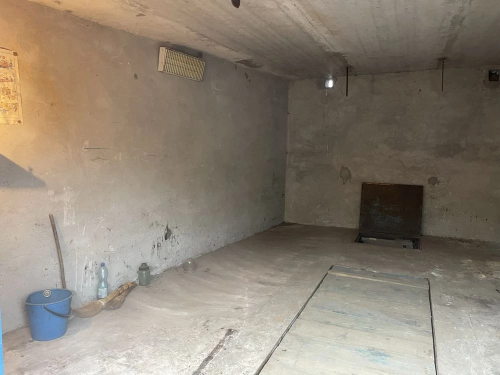 Продажа гаража АК-27, Півці