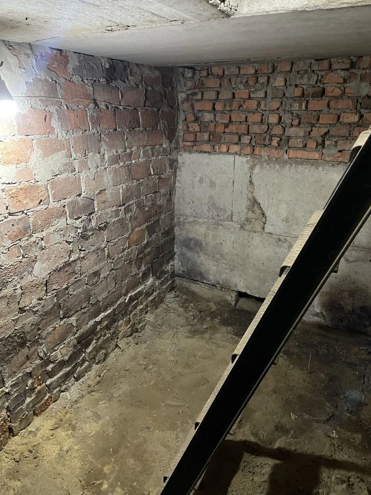 Продажа гаража АК-27, Півці