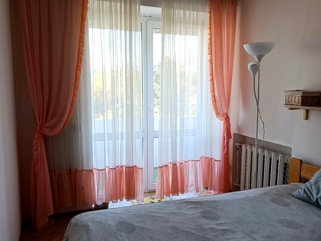 Rent 3-room apartment 56.2 m² on the 6th floor.