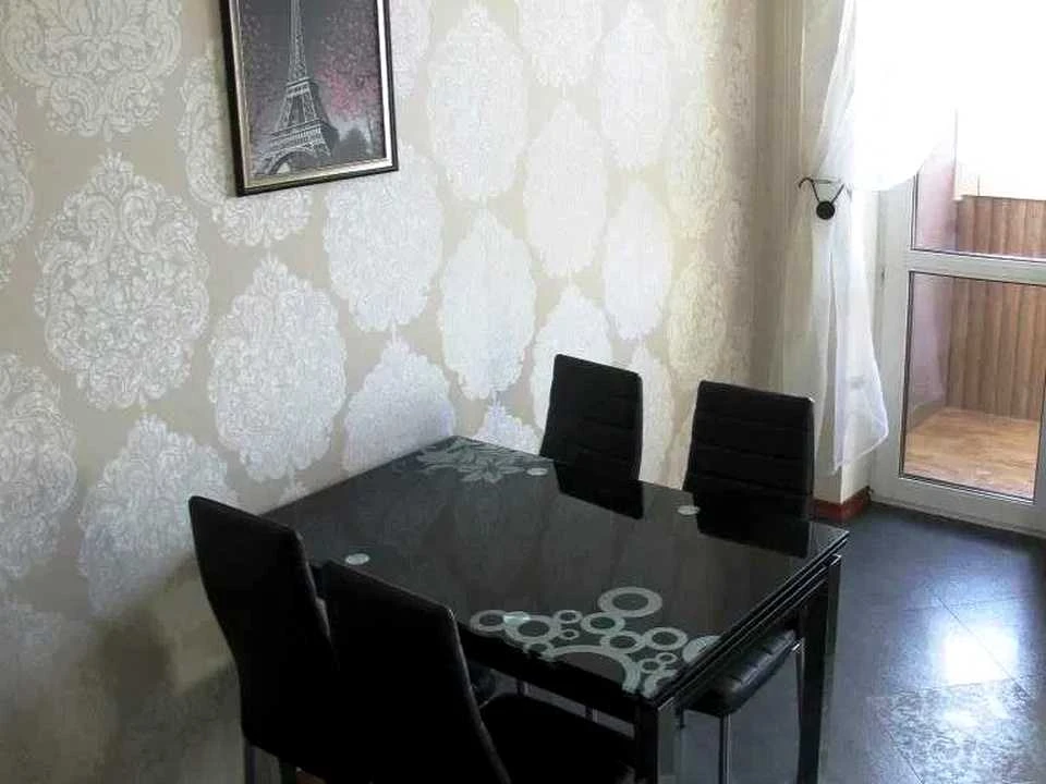 Квартира. Киев, Патриарха Мстислава Скрипника ул.