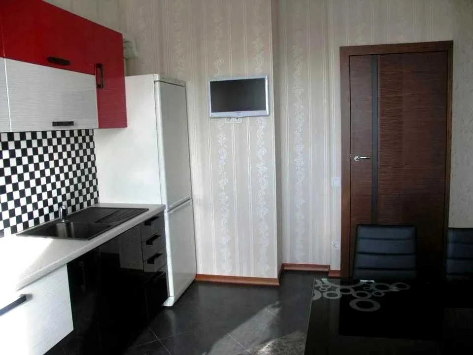 Квартира. Киев, Патриарха Мстислава Скрипника ул.