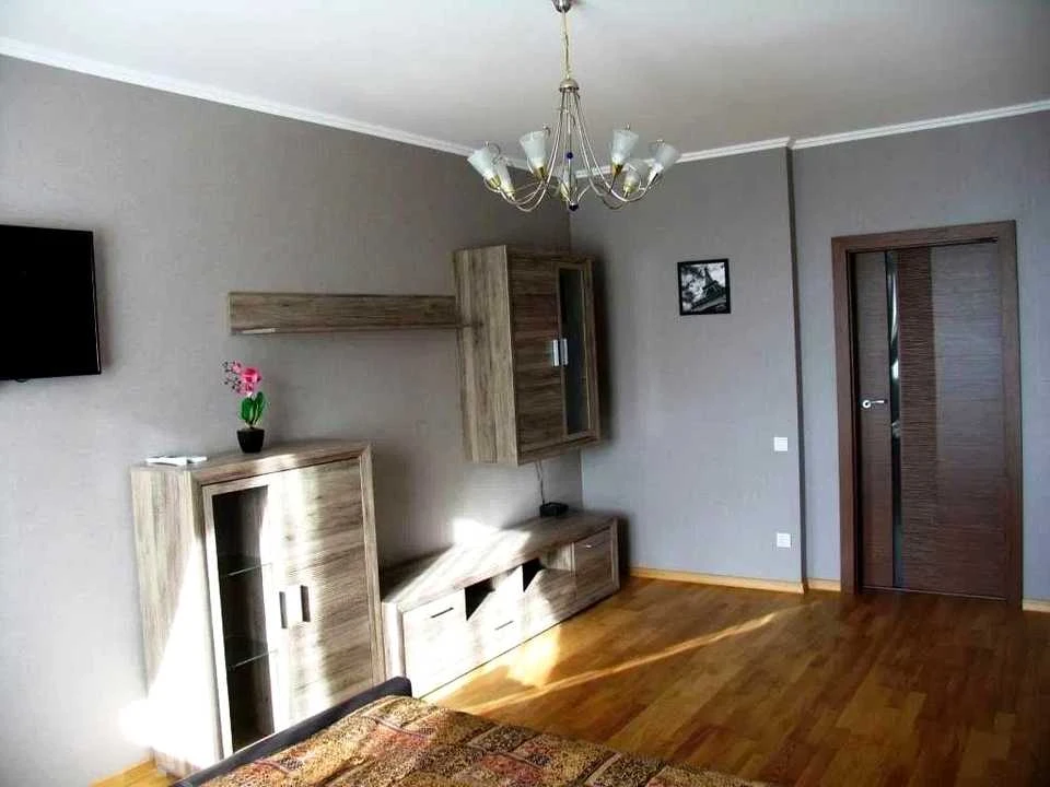 Квартира. Киев, Патриарха Мстислава Скрипника ул.