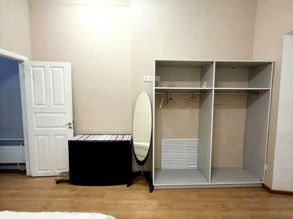 Квартира. Київ, вулиця Шота Руставелі