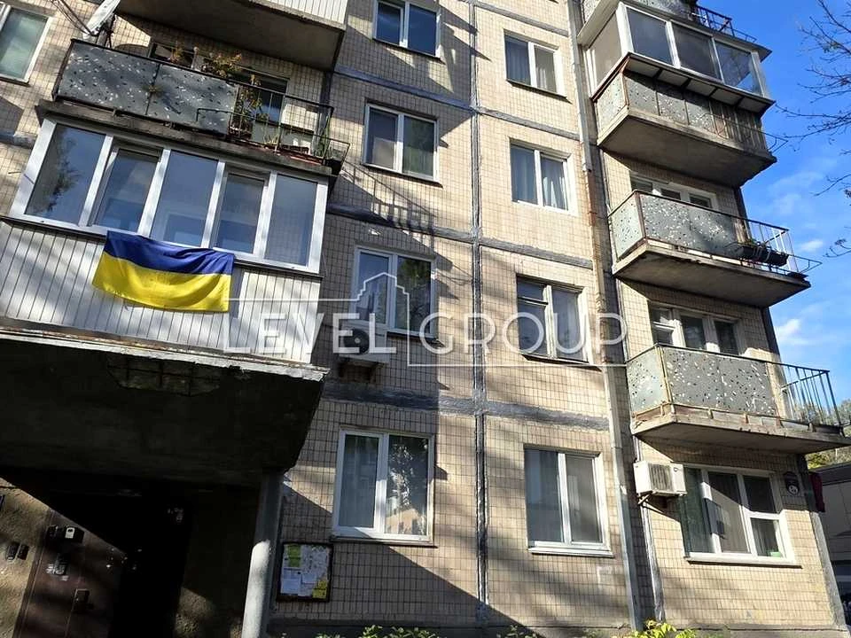 Apartment. Melnikov Street, Kyiv