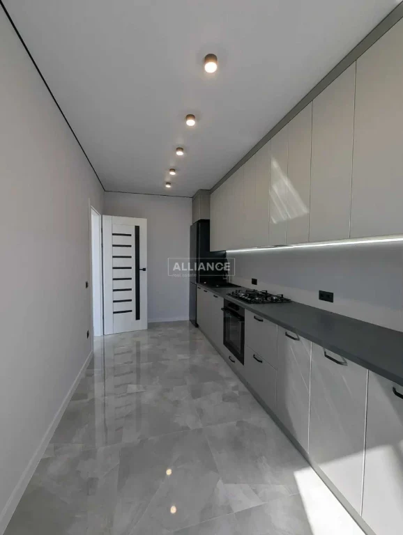 3-room apartment. Independence.