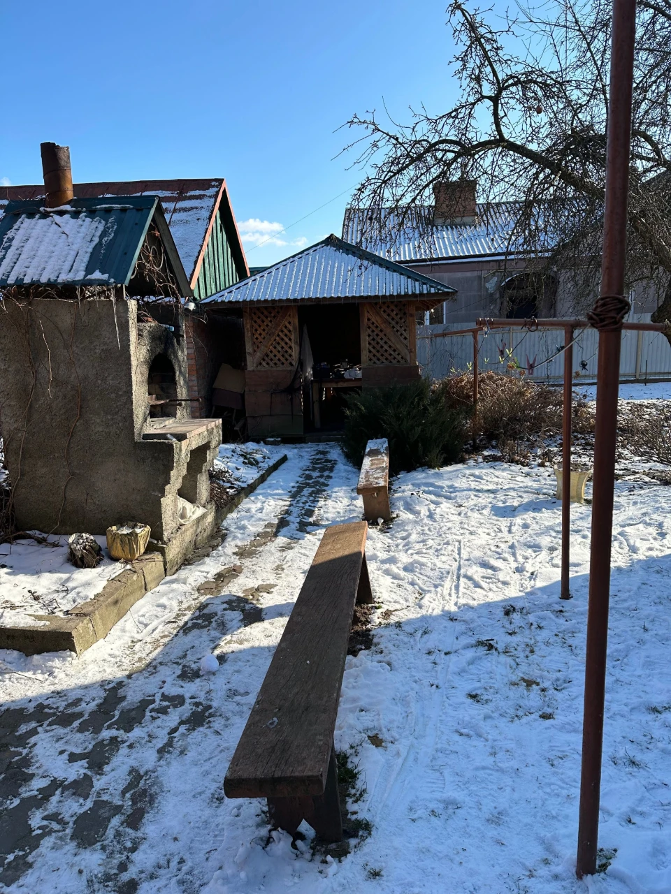 Land plot with a house in Lutsk (near the Kovelskaya street)