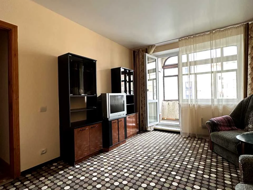 Apartment. Lviv, Red Poplar Avenue
