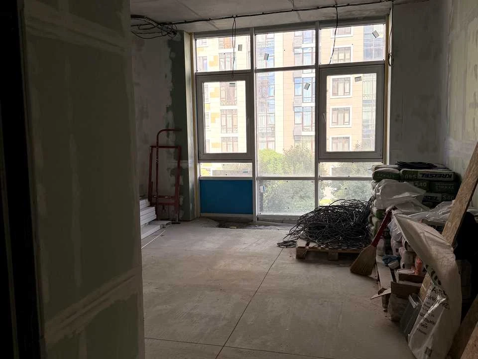 Квартира. Киев, Саперное Поле ул.