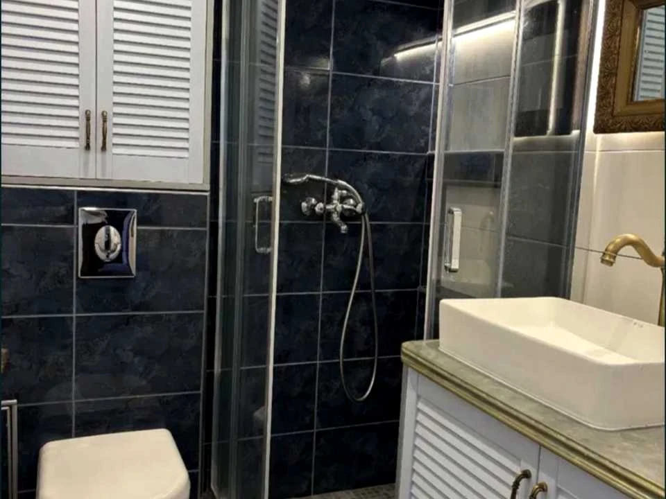 Apartment. Veslava Chornovolya st, Odessa