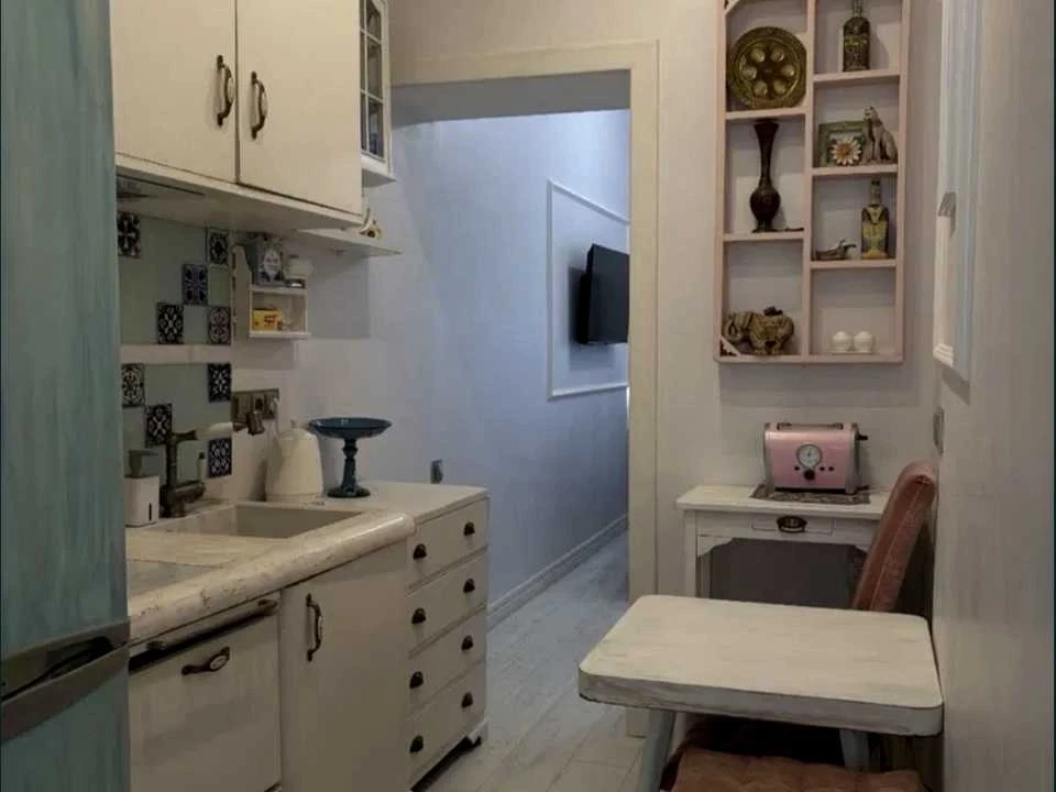 Apartment. Veslava Chornovolya st, Odessa