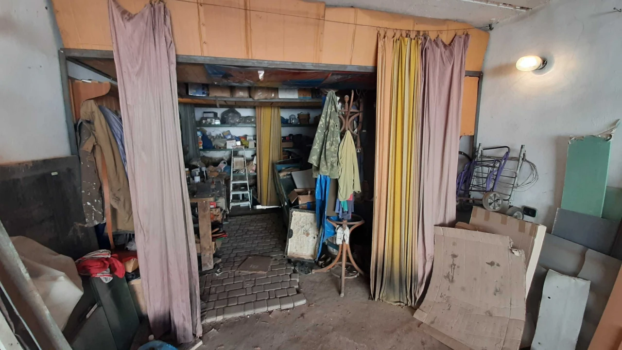 Продається гараж 40м в кооперативі №12 в. Героїв Майдану