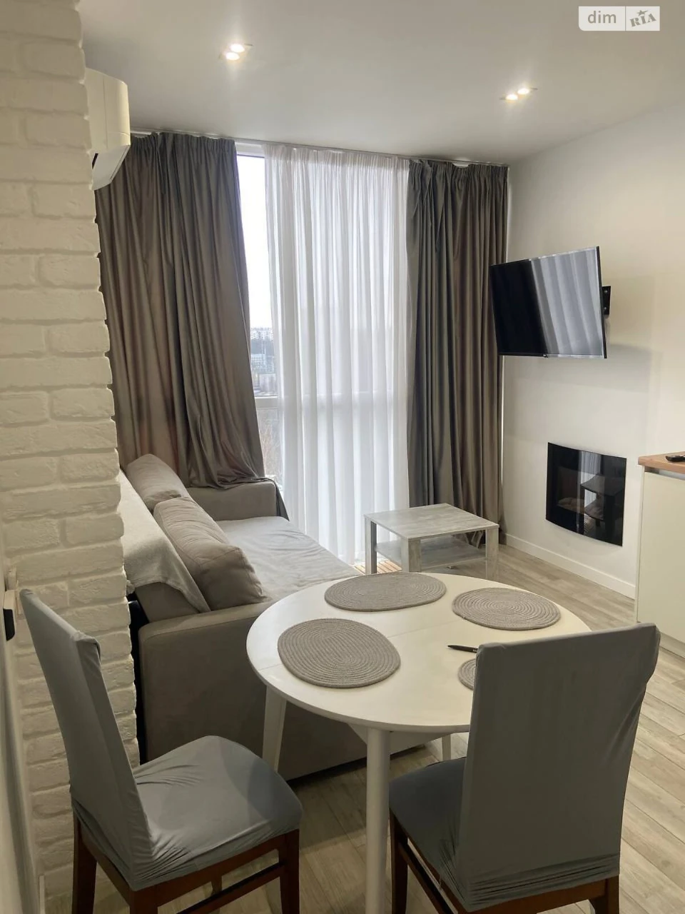 Long Term Rental Apartment Troyeshchyna