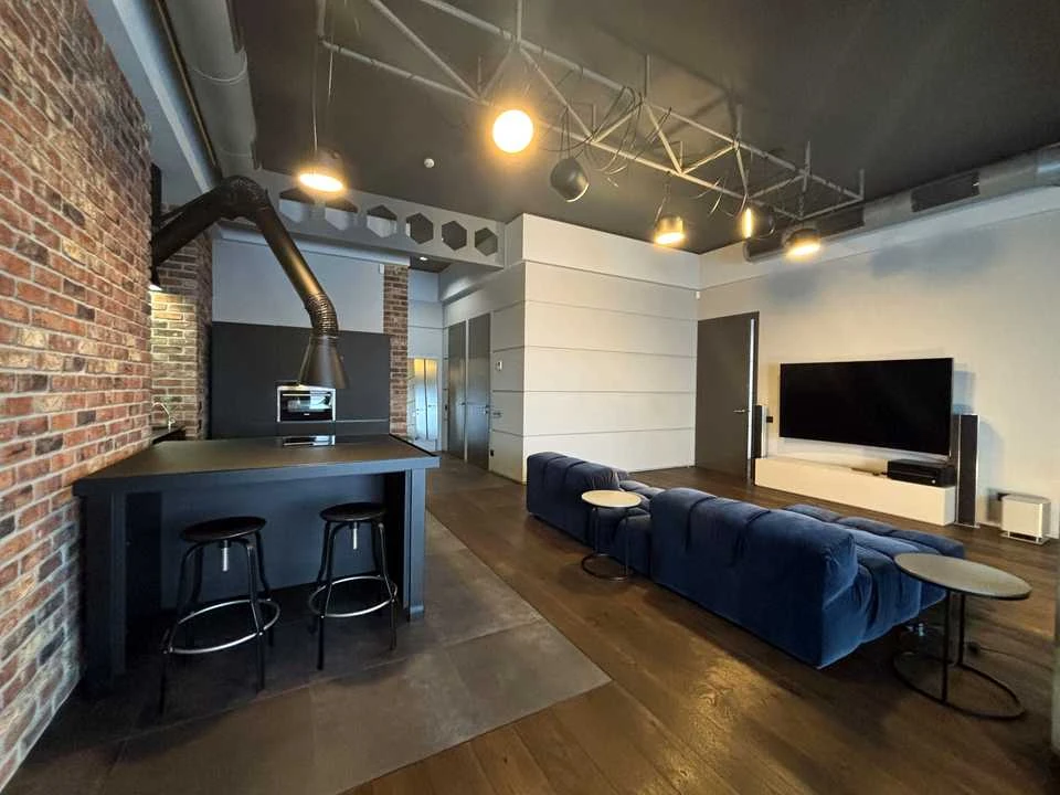 Apartment. Holosiivsky Prospect, Kyiv