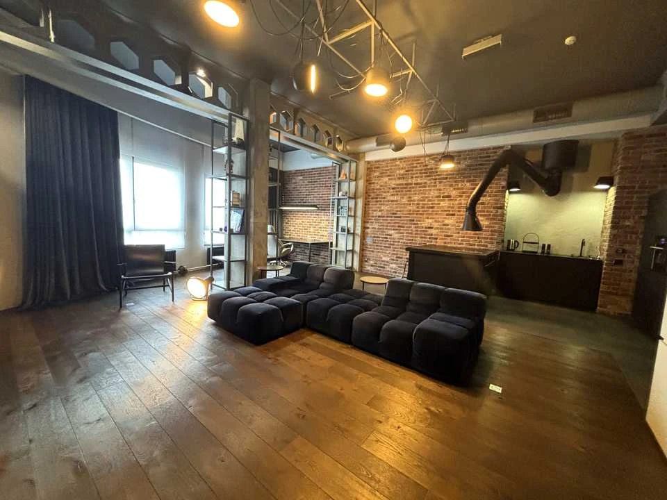 Apartment. Holosiivsky Prospect, Kyiv