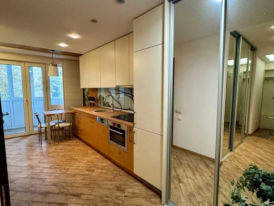 Apartment. Kostya Gordiyenka St.