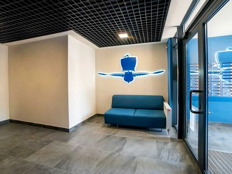Apartment. Sholudenko st.