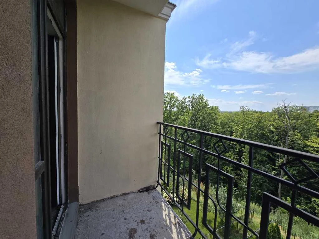 Продается однокомнатная квартира (44 м²) в Киеве, Голосиевский